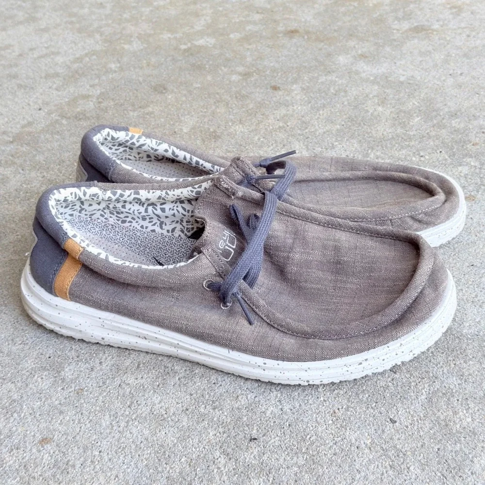 Hey Dude Wally Sox Shoes Mens 10 Slip On Casual Comfort Low Top Lace Up Brown